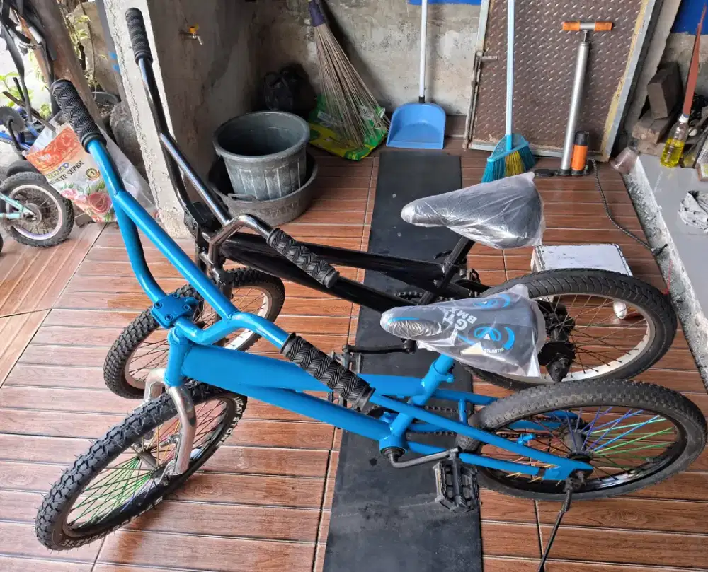 Sepeda BMX Second