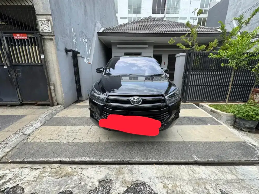 Dijual Toyota Inova type V 2.4 thn 2019