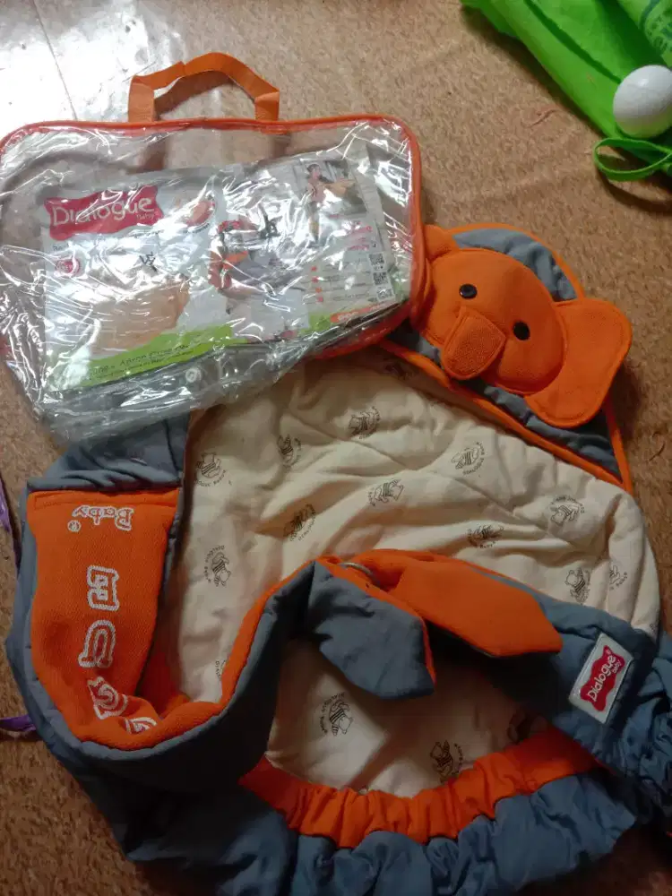 Gendongan bayi bahan lembut