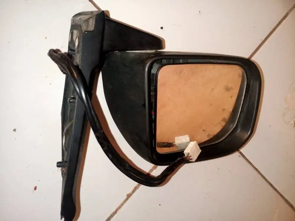 Kaca spion Agya Ayla retrack/elektrik harga nego