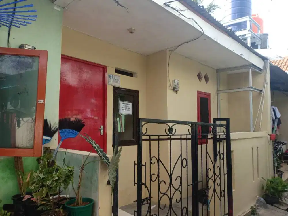 Dikontrakan Rumah di Jl.Gg.Swamas III RT011/07No.153 , Jagakarsa