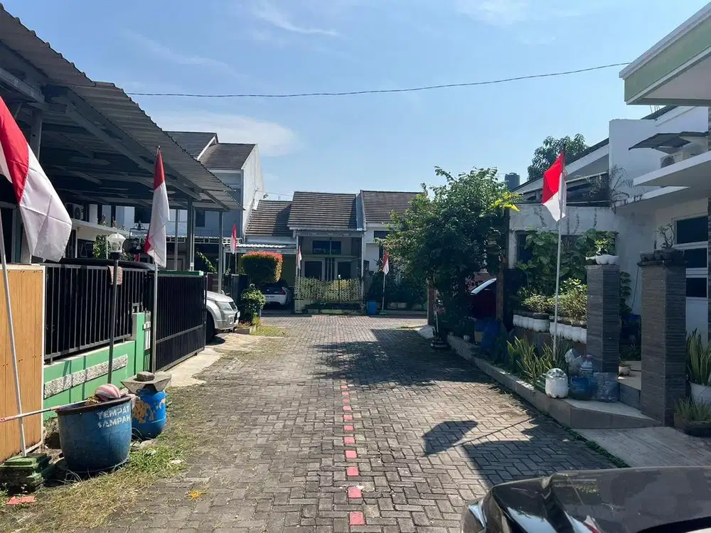 Dijual cepat rumah ready di Cluster Woltermongsidi Pedurungan ag