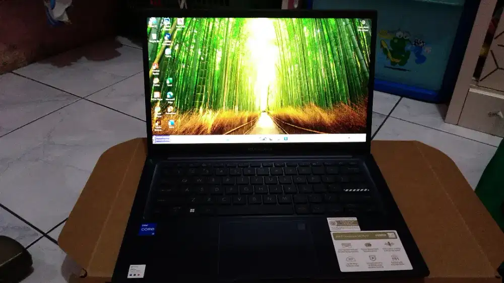Lapto Assus Vivobook A1404VA gen 13 core i5 Ram 8 /512