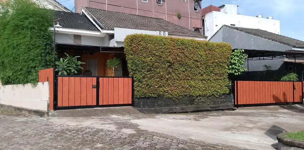 Rumah mewah sukabangun harga terjangkau di bawah pasar