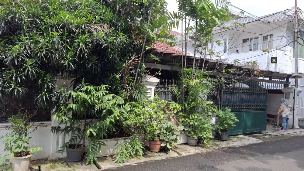 Dijual Rumah Berlokasi Tebet Timur Dalam III i No. 9 Jakarta Selatan