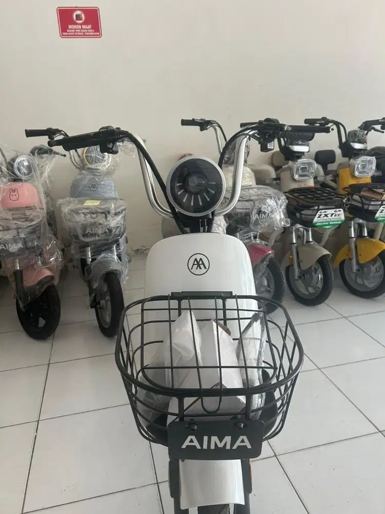Aima dolce + dan multibrand