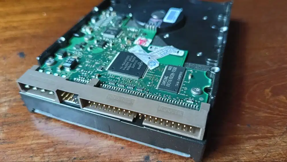 Hardisk 3.5 Sata 160GB Seagate Slim Cocok sekali buat PC RPM 7200