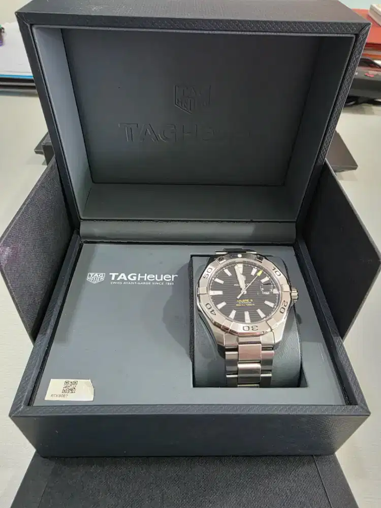 jam tangan tagheuer aquaracer
