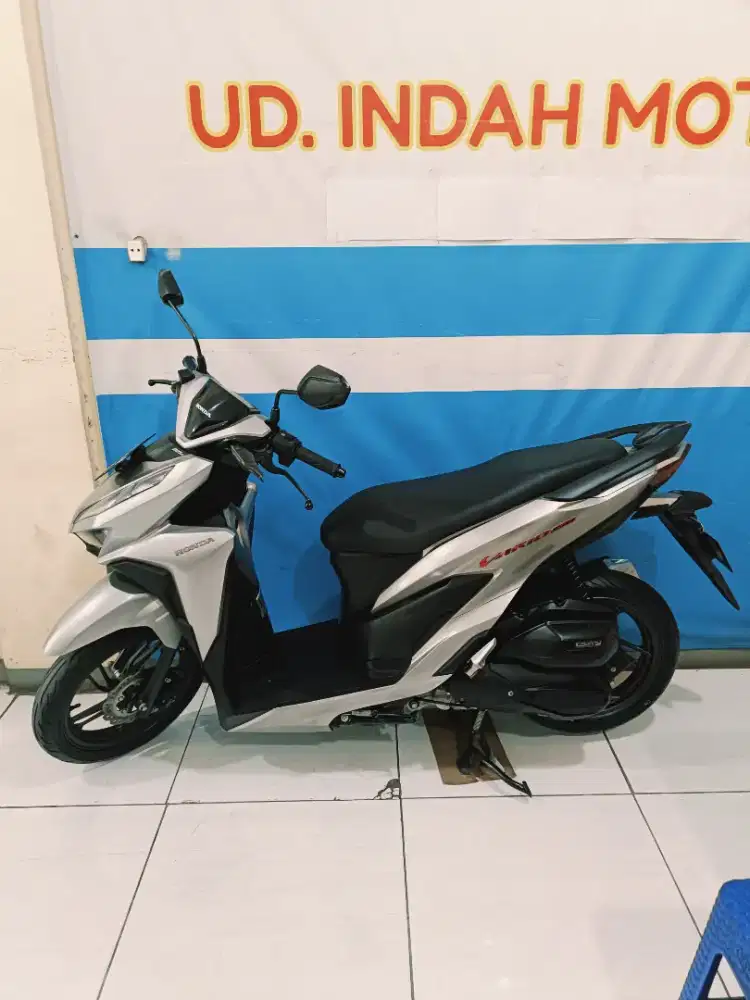 Faktur ada HONDA VARIO 150 ESP CBS ISS EXCLSV KEYLLES REMOT 2022