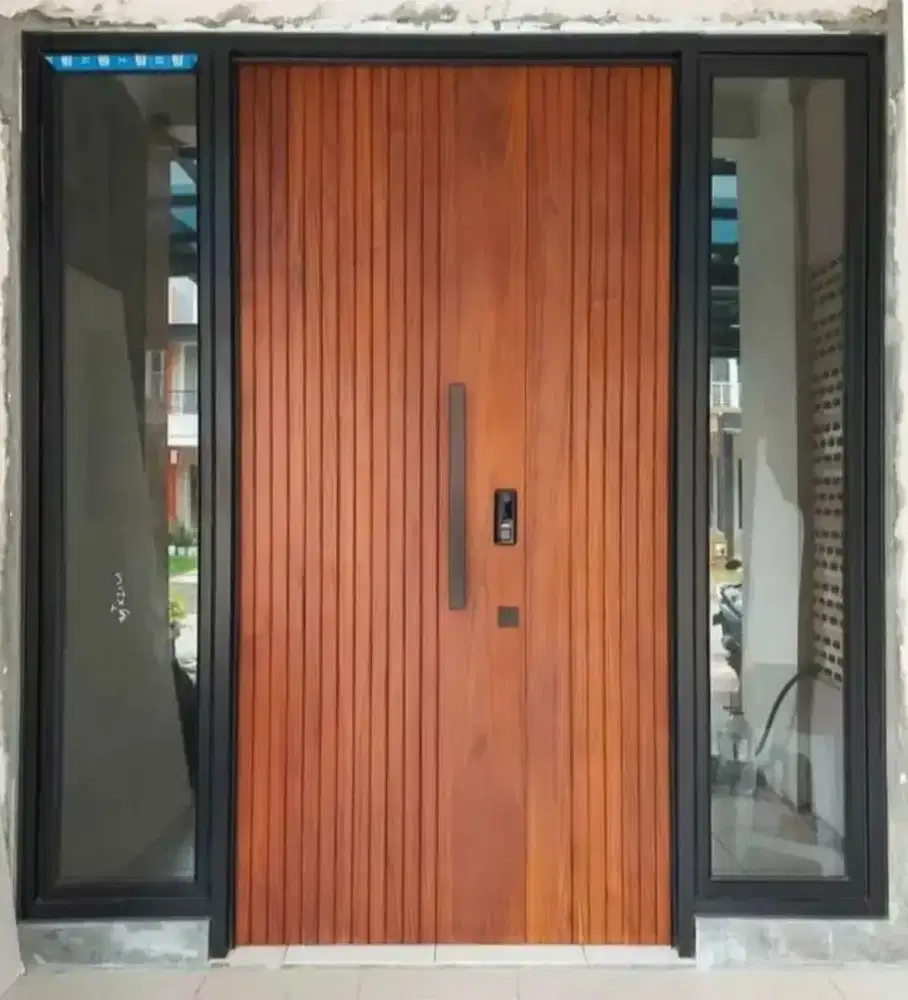 Pintu solit minimlis