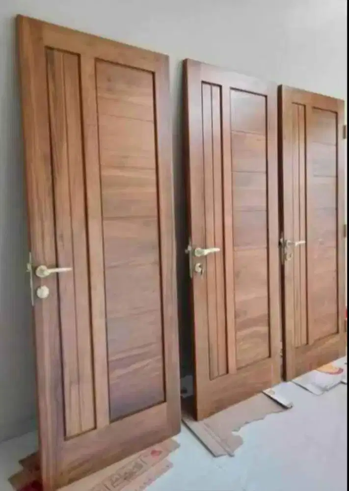 Pintu kamar model minimlis