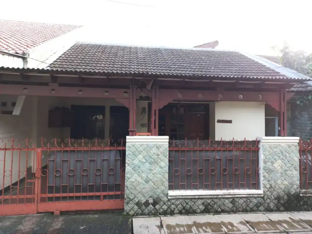 DISEWAKAN RUMAH DI PONDOKGEDE