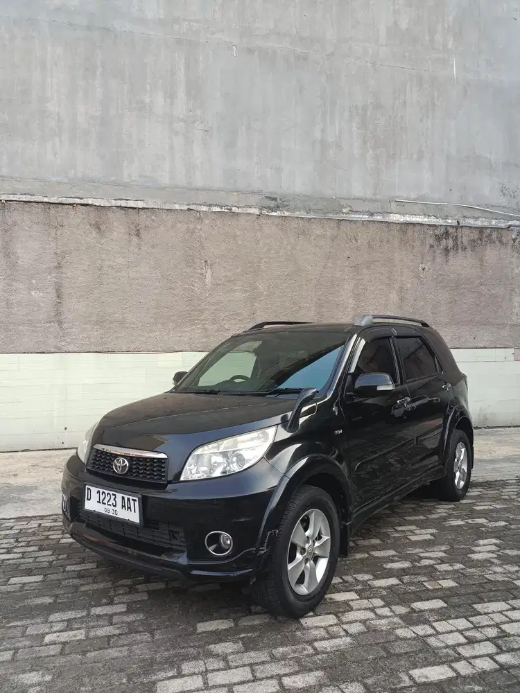 Toyota Rush 2013 Bensin