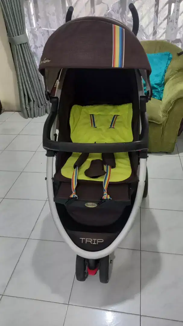 Stroller Coco Latte Trip (Preloved good condition)