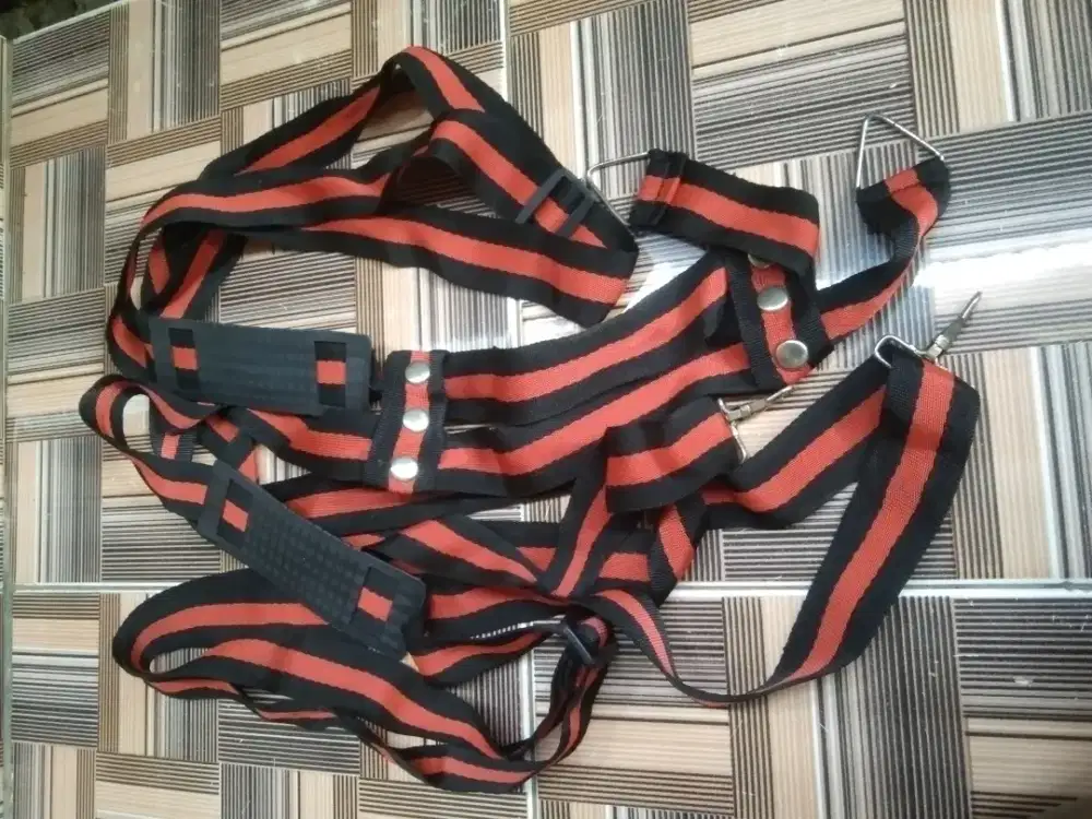 Tali gendong kandang kotak