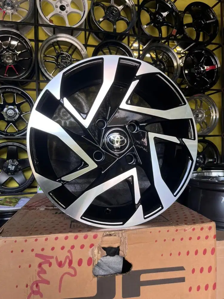 VELG AVANZA VELOS R15 H5x114,3