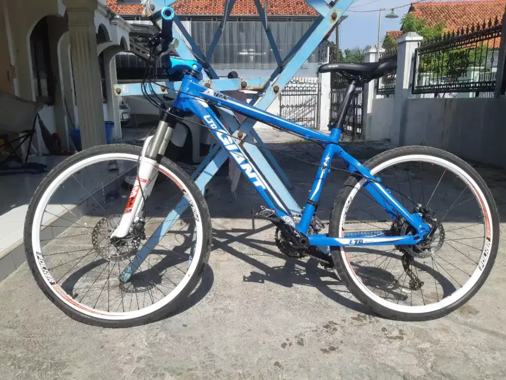 Sepeda MTB Giant ATX, Alloy, Size S (26)