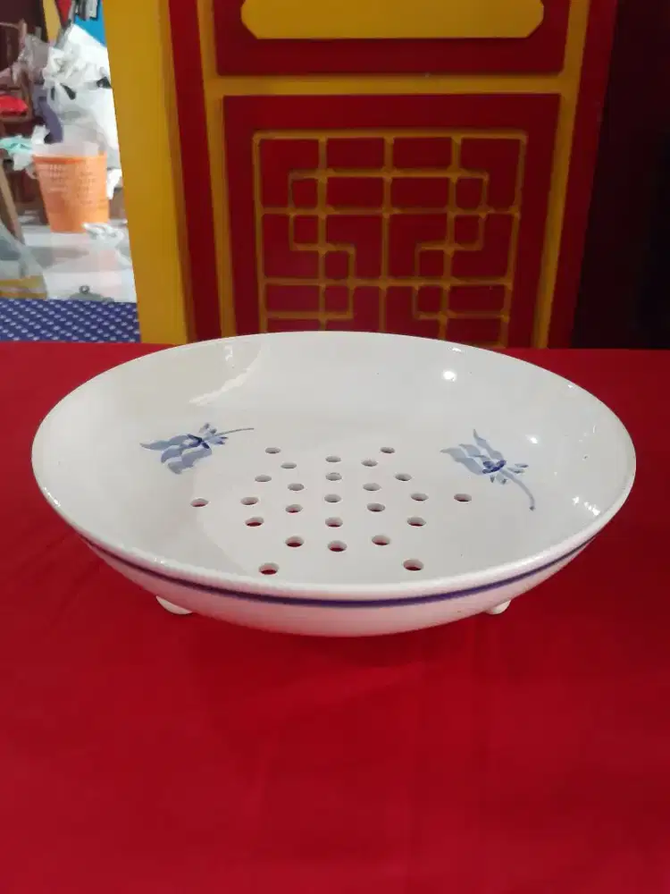 Tempat Buah China Antik