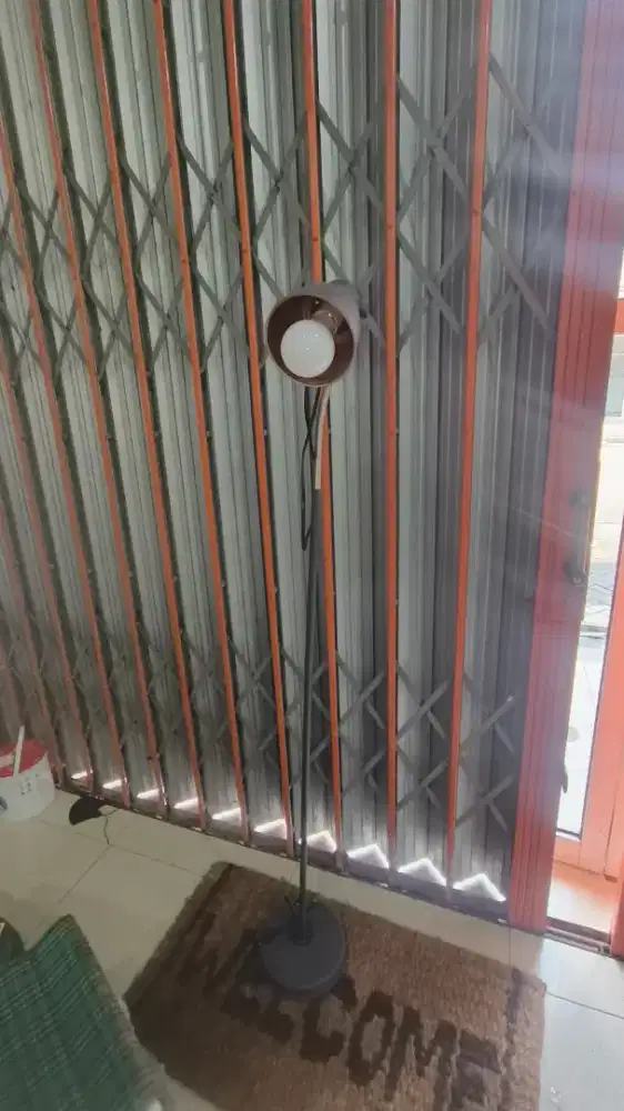 Informa standing lampu, untuk eyelash, facial, salon, klinik kecantikn