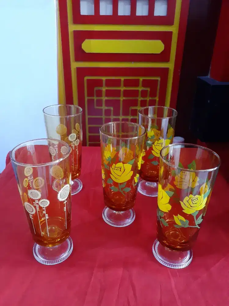 Gelas Cantik Minuman Acara Khusus