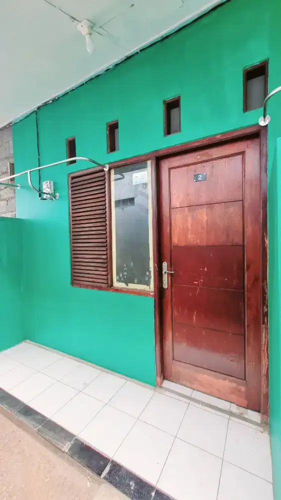 Kontrakan Petak Samping Tol Jatiwarna Disewakan