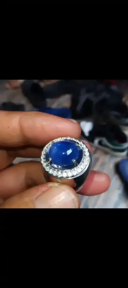 Koleksi Keluarga  Blue sapphire 11 CRT warna blue
