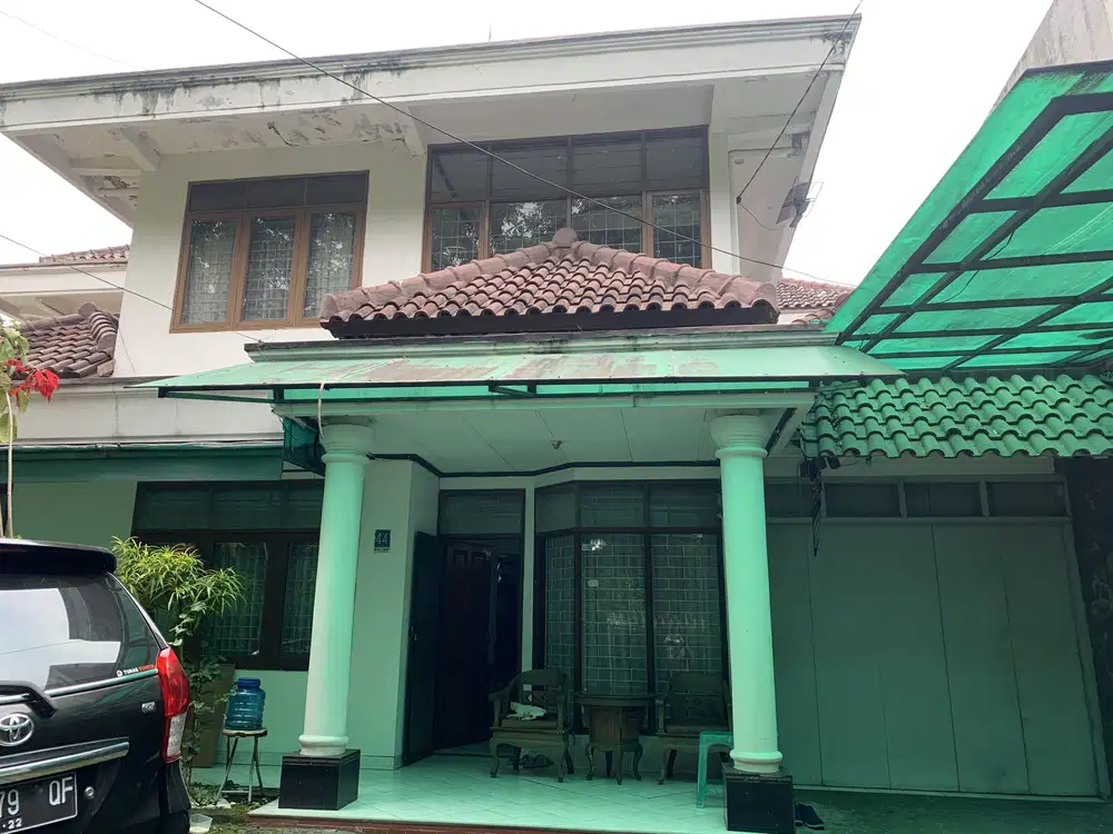 Jual Nego Banget Rumah Jalan Supratman Bandung.