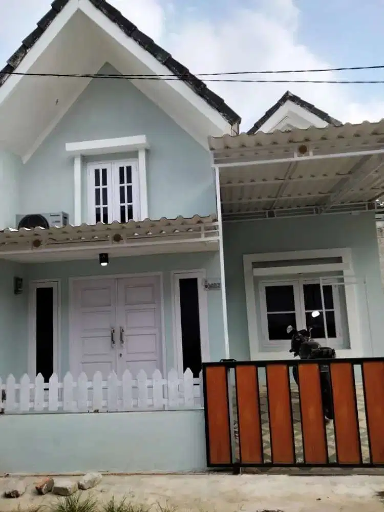 Rumah Desain Scandinavia 2 kamar plus mezanin di Pancoran Mas Depok