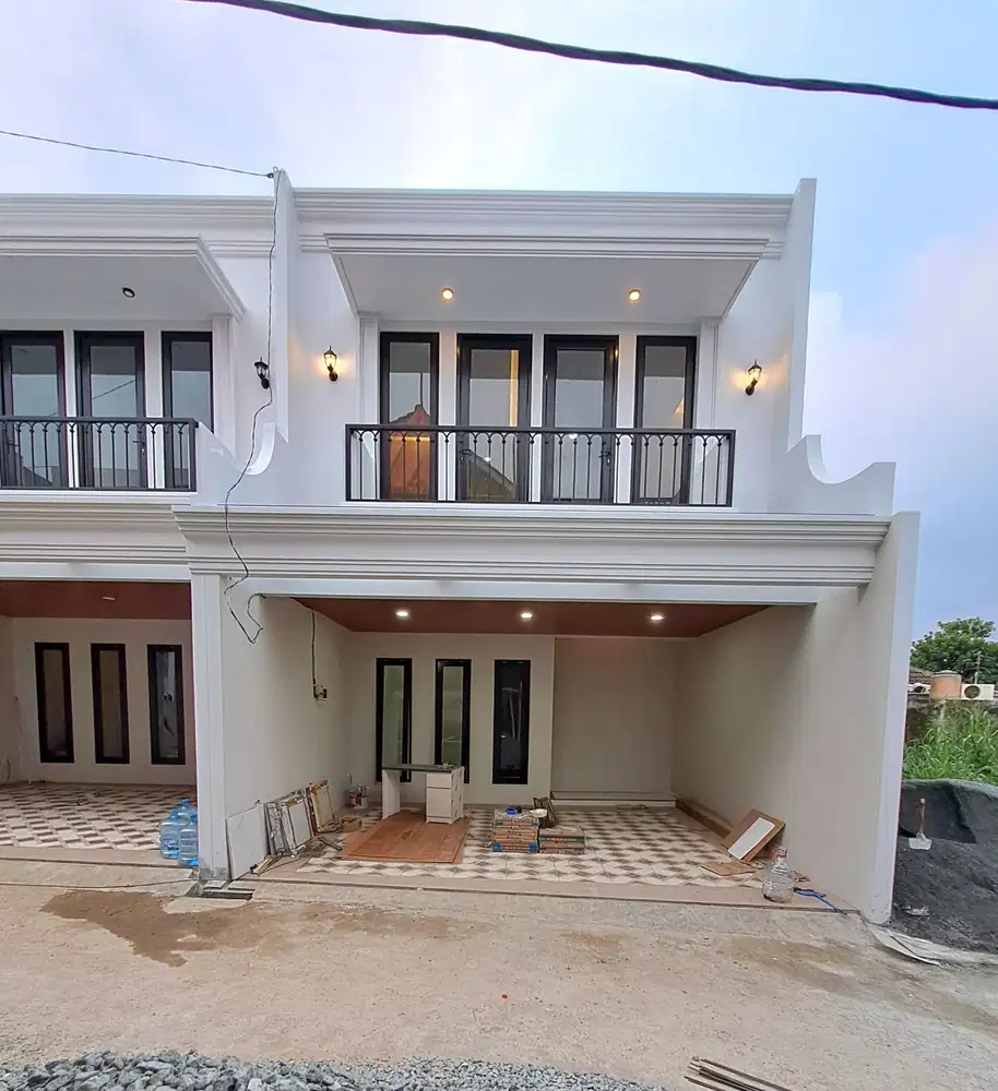 Jual Rumah Classic Modern Dekat Stasiun Lenteng Agung Jagakarsa