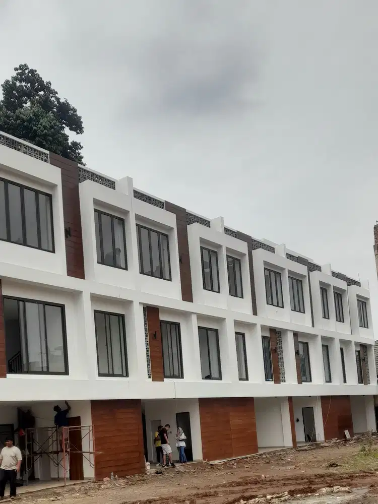 Jual rumah tanjung barat jaksel