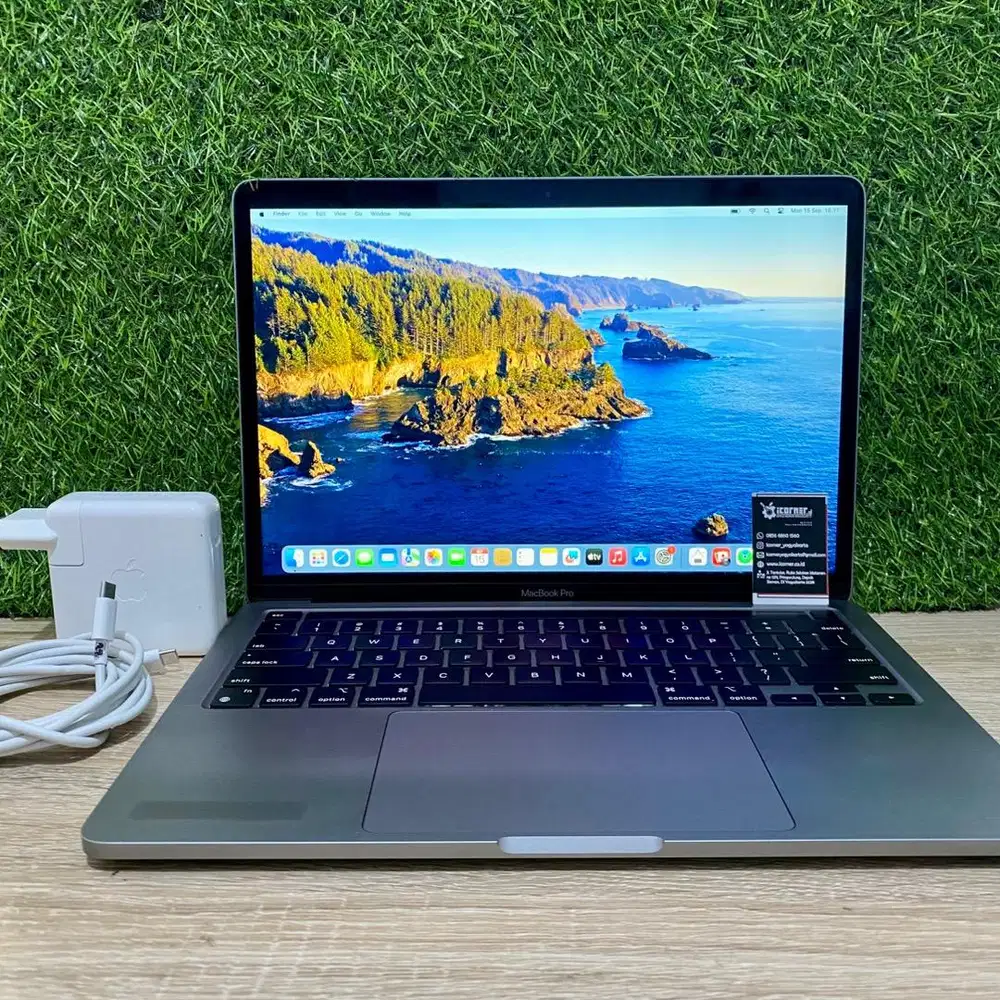 Macbook Pro M2 13” 2022 - M2/8Gb/256Gb - Laptop Apple -Space Grey