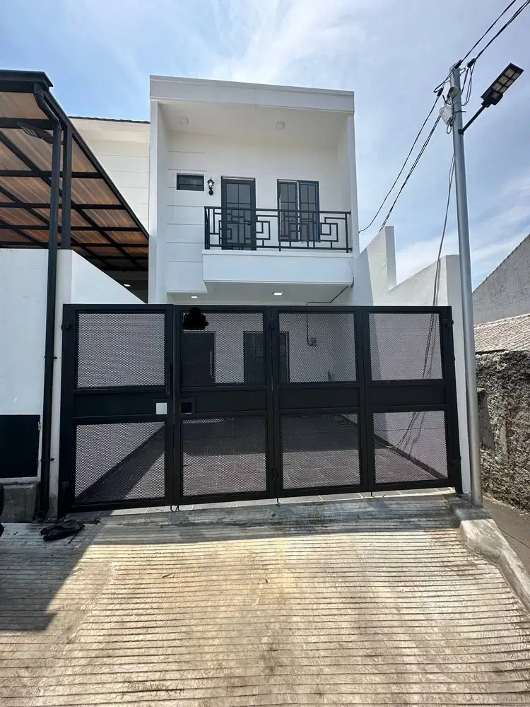 Rumah Baru Siap Huni Bergaya Minimalis Modern Di Ciracas, Jaktim