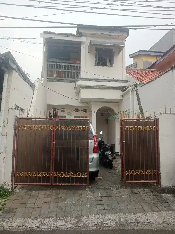 Dijual Rumah di Belakang Hotel Harris tebet