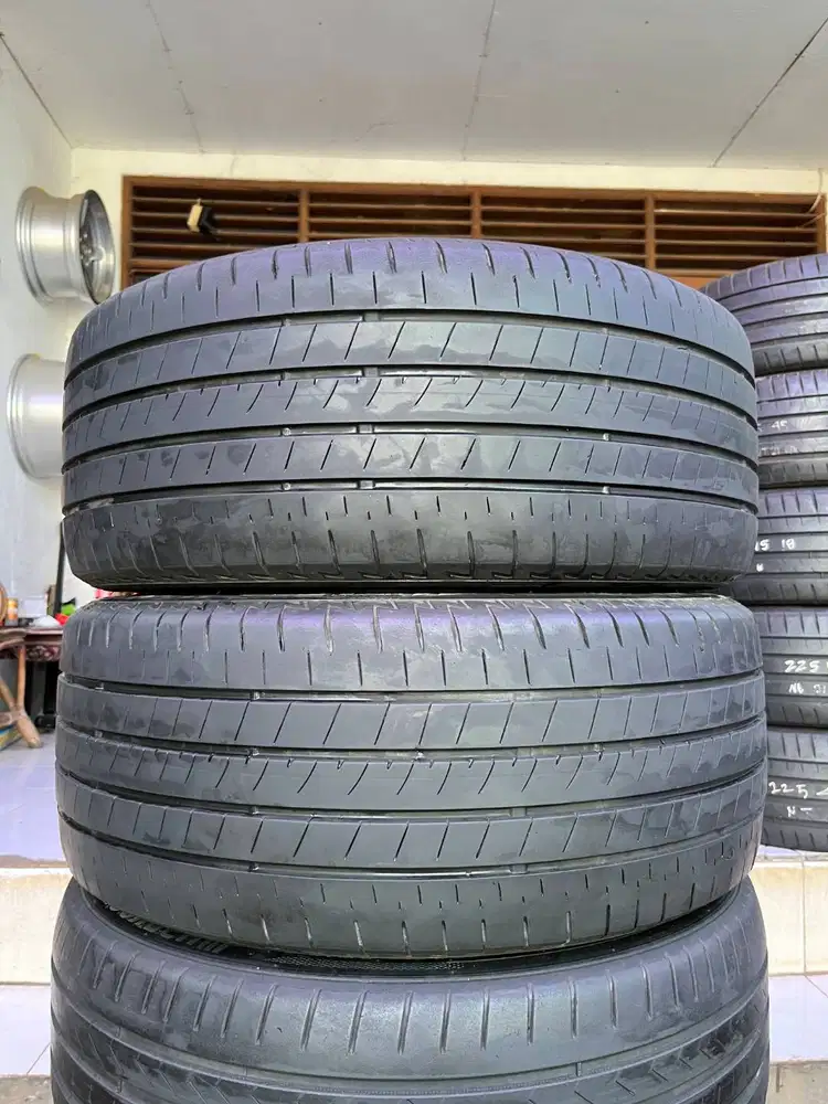 Ban Bridgestone Turanza T005A 235 45 r18 2Pcs