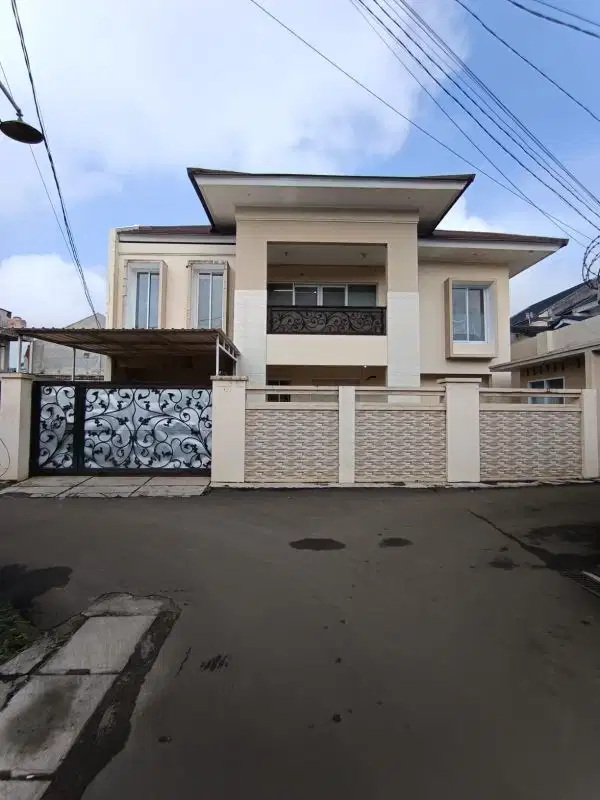 Rumah Murah di Cirendeu, dekat stasiun MRT