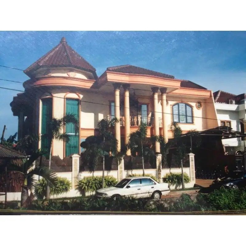 Dijual Rumah Mewah 2lt.di kawasan elite kav.DKI Meruya Utara JakBar.