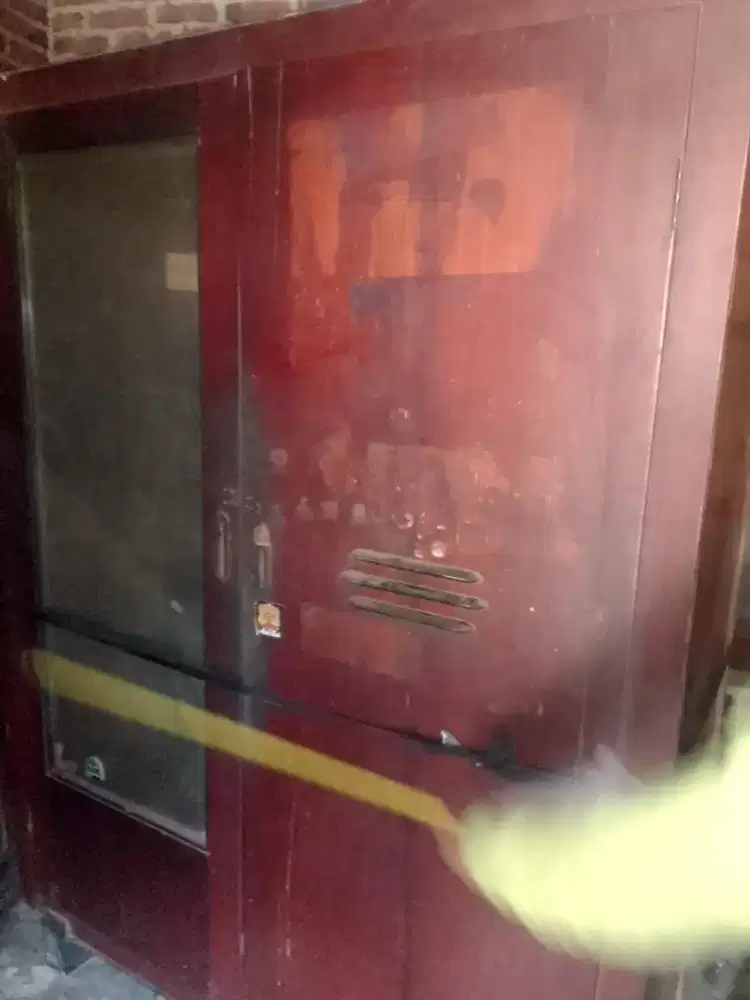 4 unit lemari jadul kayu jati asli+springbed besi jadul