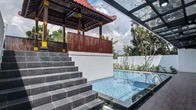 A056 - Rumah Mewah Berkonsep Villa Di Kasihan