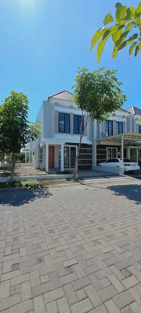 RUMAH SIAP HUNI HOOK HADAP SELATAN SIDOARJO