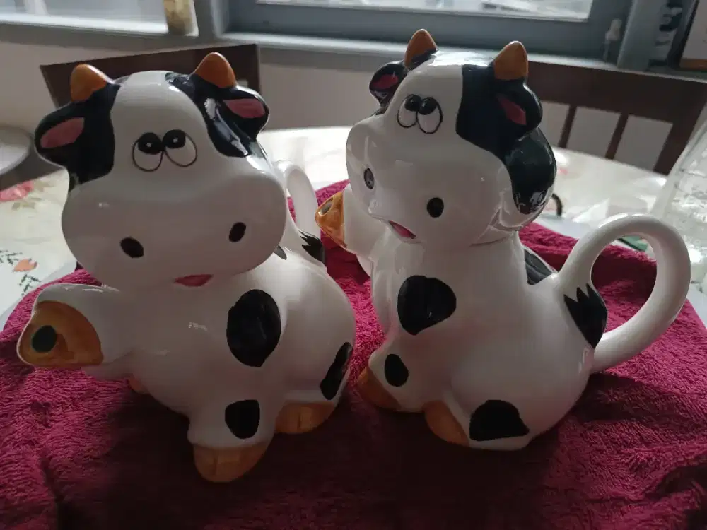 Teko karakter bahan keramik