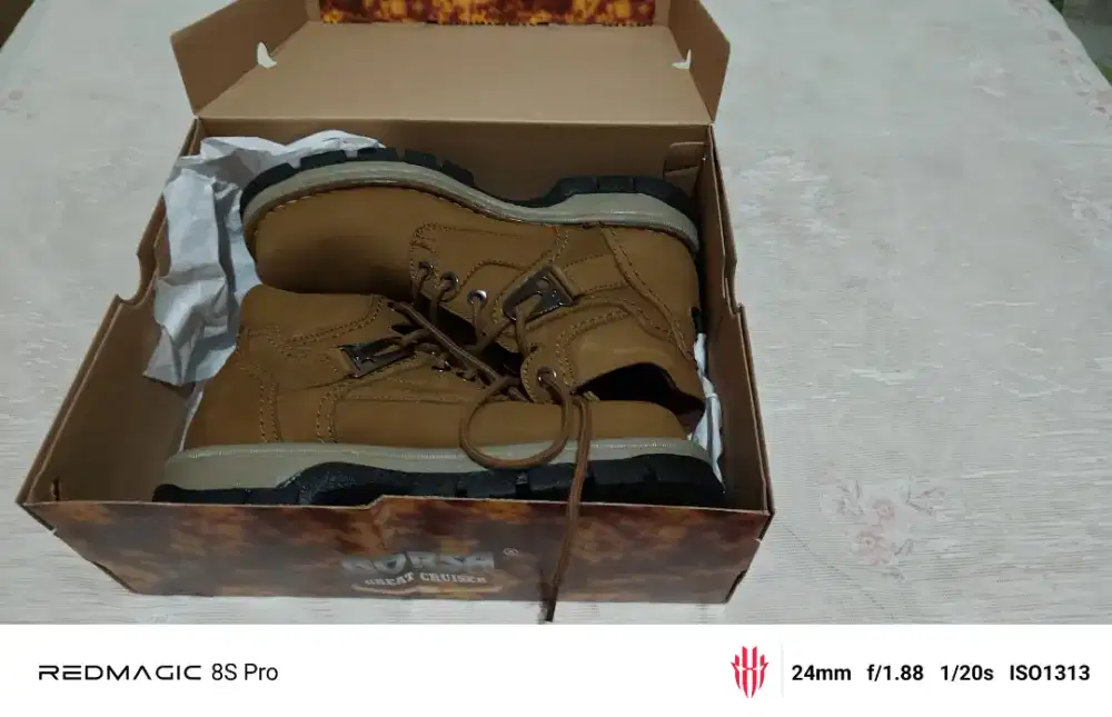 Sepatu boot borsa kulit asli