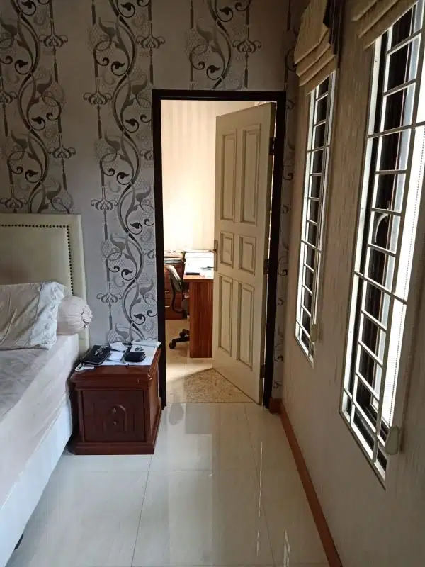 rumah pantai putih Ancol timur..B U jual cepat