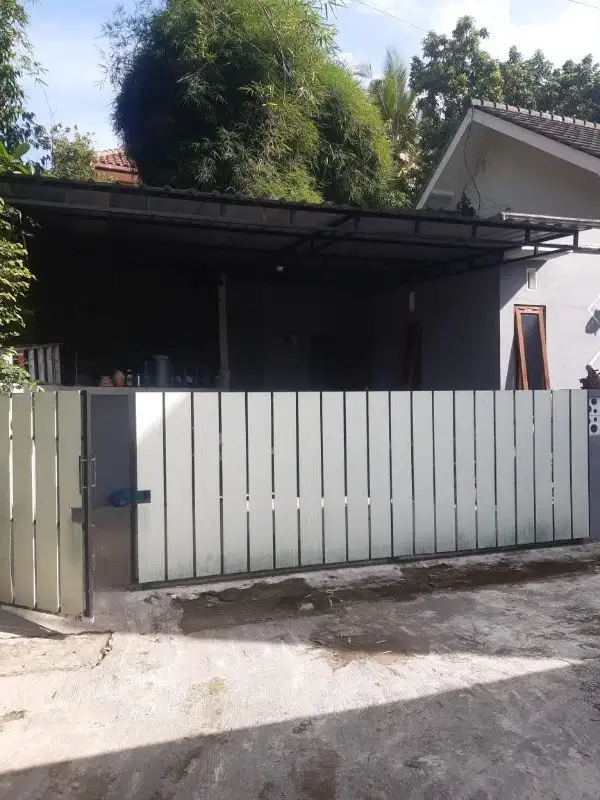 A090 - Rumah Baru Dan Bagus Harga Bersahabat Utara Godean