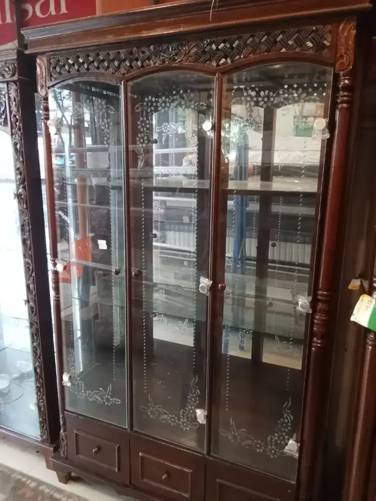 LEMARI SUDUT HIAS PROMO KREDIT BUNGA 0%