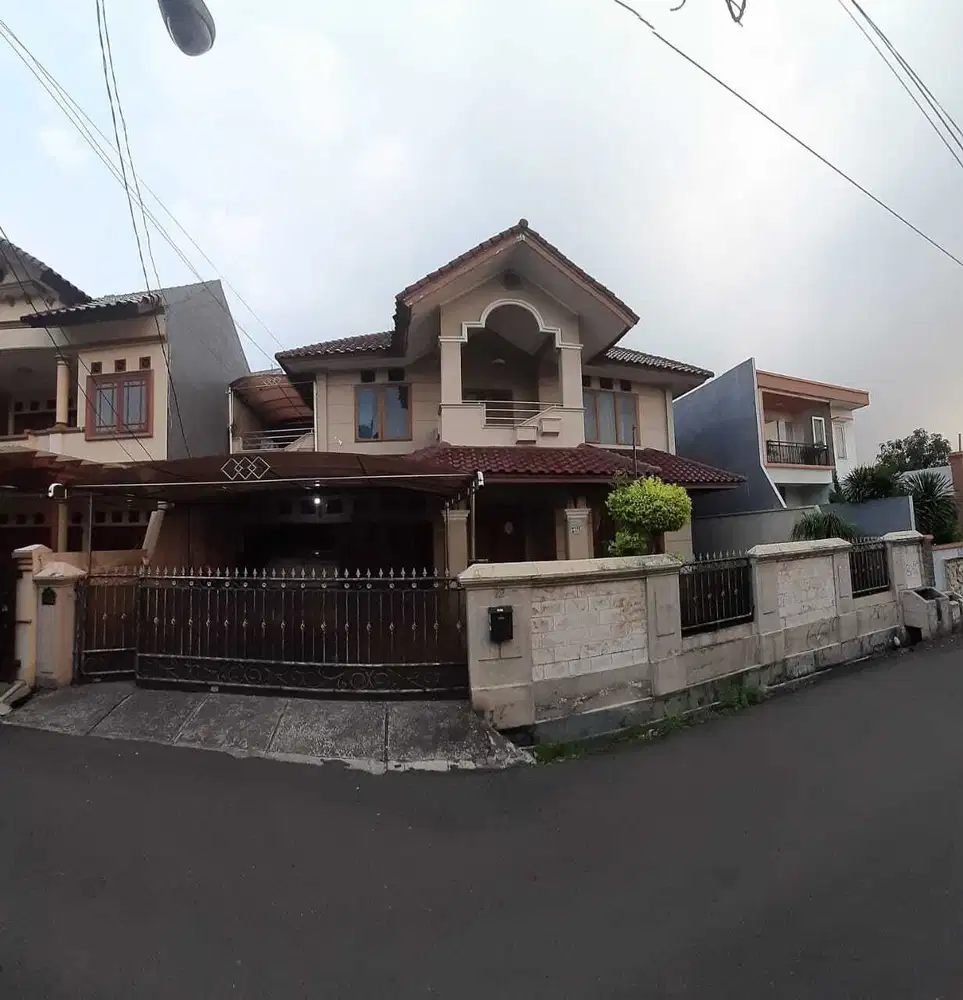 Rumah Bagus Curug Pondok Kelapa Kalimalang Jakarta Timur