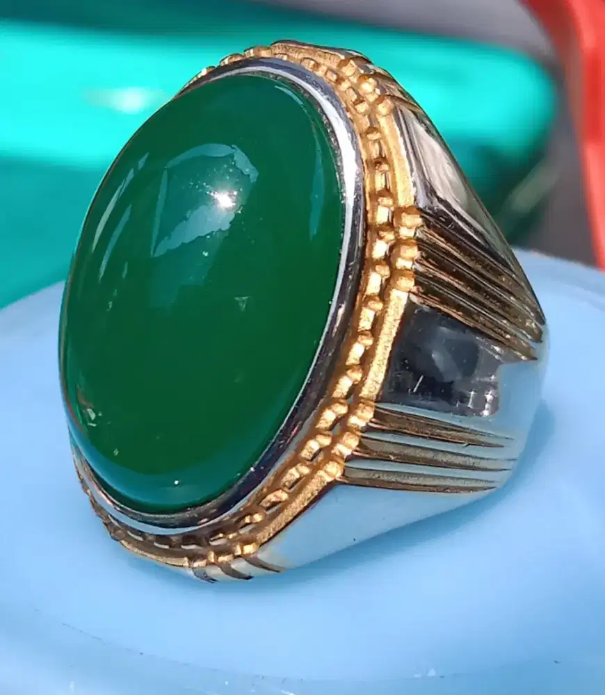 Batu Hijau Garut Green Chalcedony