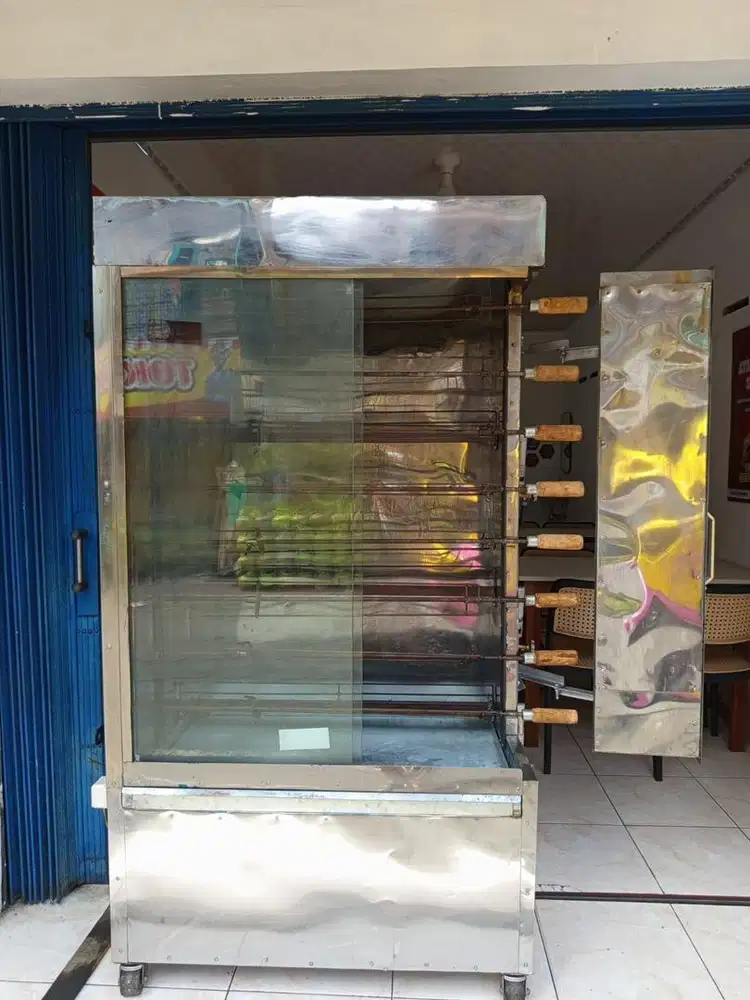 Mesin Ayam Guling Putar Otomatis