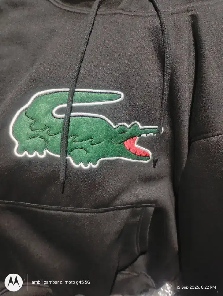 Hodiee lacoste, hitam pekat, bordir, size: M