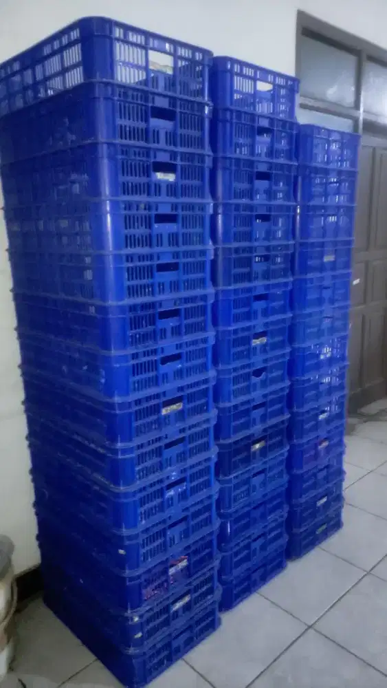 Container keranjang industri box serbaguna