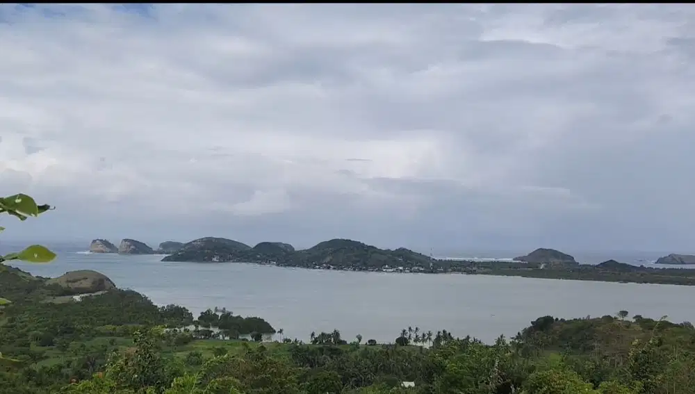 Land with amazing view near Mandalika kita and Tanjung aan